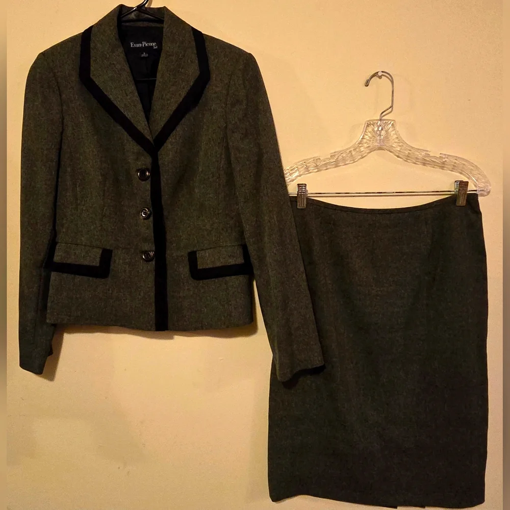 Evan Picone Charcoal Blazer & Skirt Suit - Picture 2 of 6
